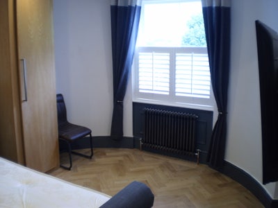 Elephant & Castle - double @695 p/m incl Main Photo
