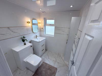1 x Double Rooms available Main Photo