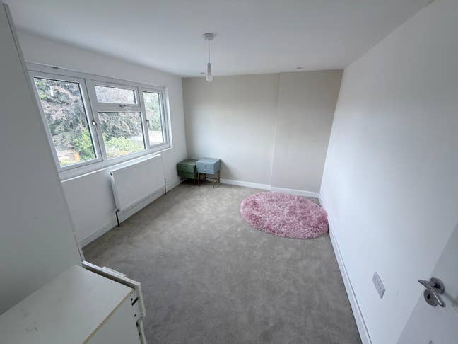 2 x Double Rooms available Main Photo