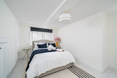 Luxury in Chelsea~CENTRAL Location~Peaceful Area Main Photo