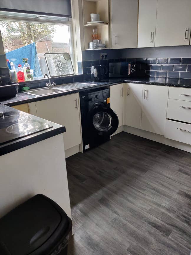 Double bedroom &pound;470 PM Bills included Main Photo