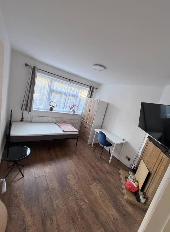 1 Single Room & 1 Double Room - Greenford  Main Photo