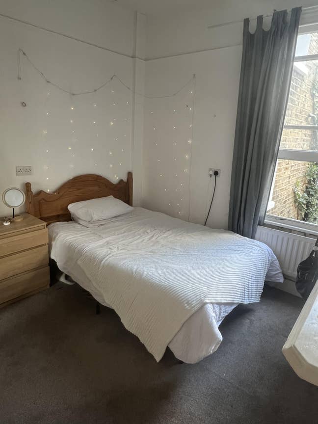 Double Room 2mins away from Clapham South Station Main Photo