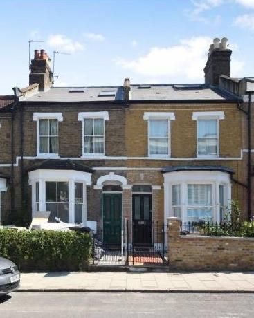 Double bedroom in Clapham Common Main Photo