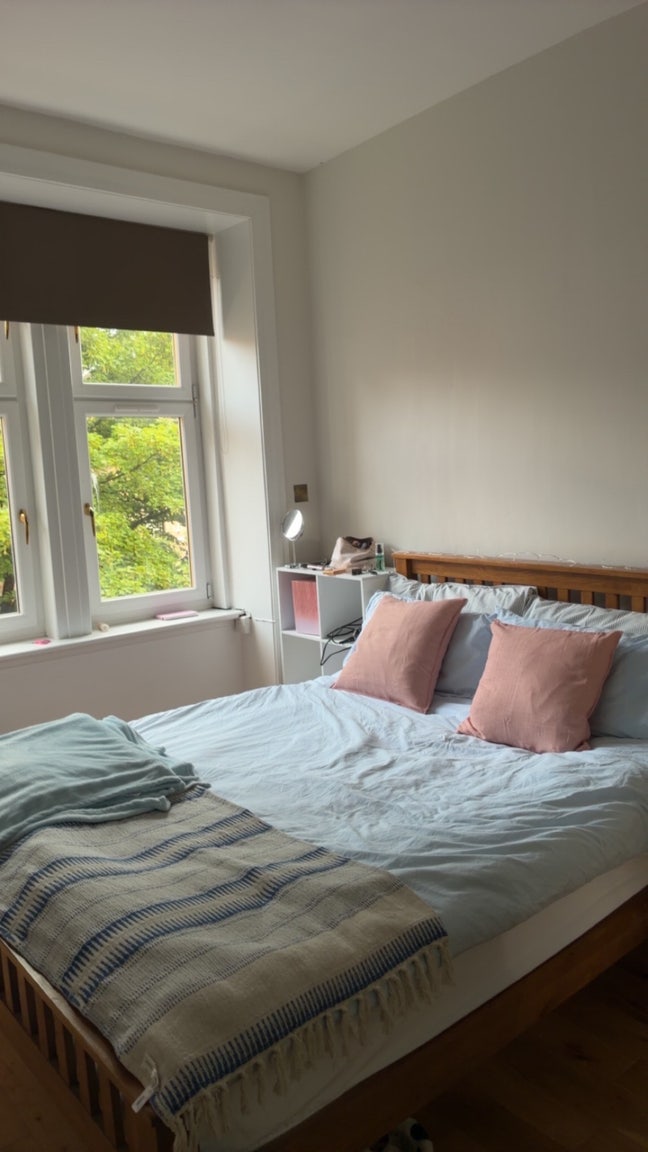 Double Room available - west end Glasgow Main Photo