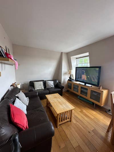 Double Room in the heart of Stokey Main Photo