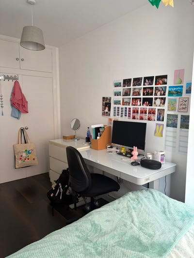 Bright and sunny lovely double room in Hove Main Photo