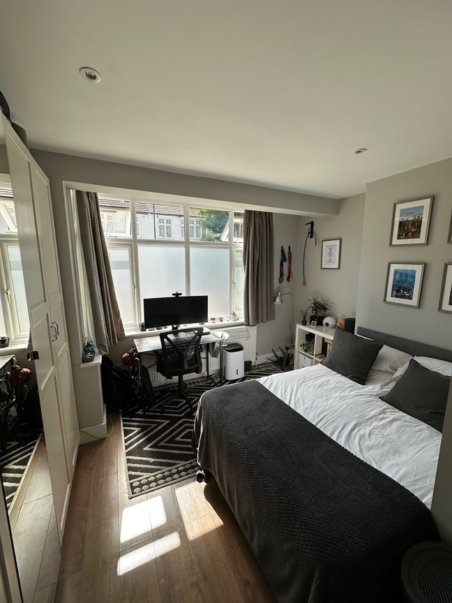 Spacious double room Clapham Main Photo