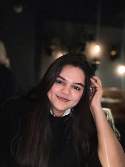Professional couple looking for flat or a big room Main Photo
