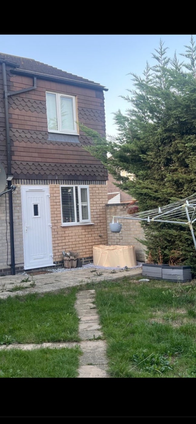 1 bed  flat for rent All bills included  Main Photo