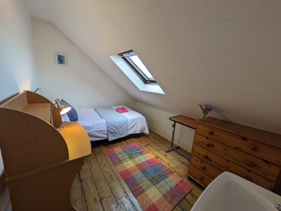 Single room from Oct,  quiet street nr town centre Main Photo