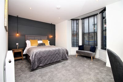 Amazing Property with Great Space - &pound;100 Cashback Main Photo