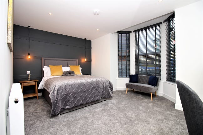 Amazing Property with Great Space - &pound;100 Cashback Main Photo