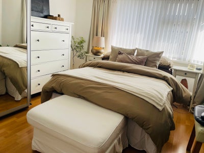 Cozy single  room, close to LHR Main Photo