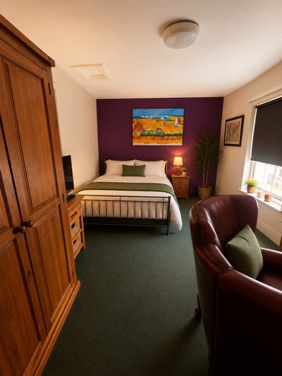 Spacious Double Room | Chepstow Town Centre | Main Photo