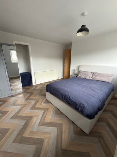 Spacious Double | Bills Inc | Near Bletchley Stn Main Photo
