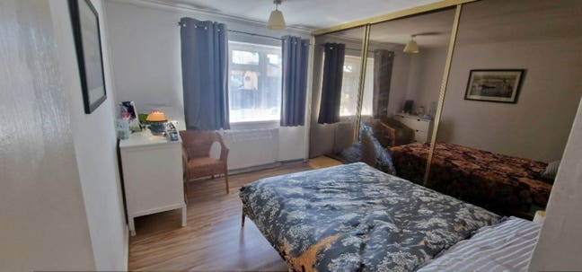 2 double rooms in nice area Main Photo