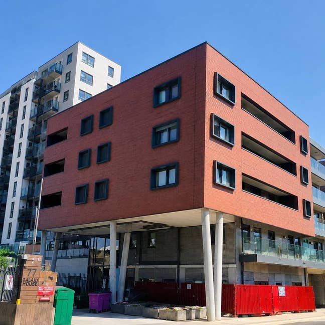 Double Room | Available Now | 16 Min to Langdon  Main Photo