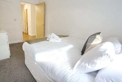 Double room M15 Hulme Oxford Rd Main Photo