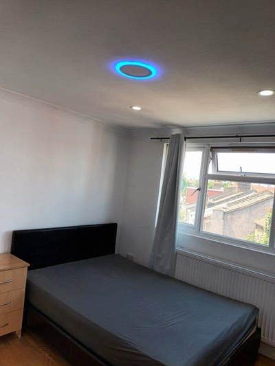 En-suite room to rent in Plaistow, E13  Main Photo