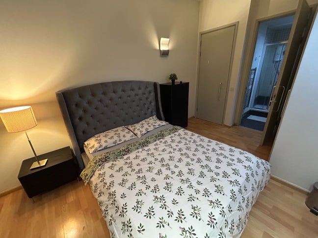  Furnished Apartment at Lawrence House Main Photo