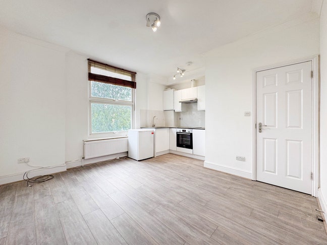 A beautiful 1 bedroom property in N7 Main Photo