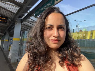 Hi! I'm a 24-year-old female and a recent LSE... Main Photo