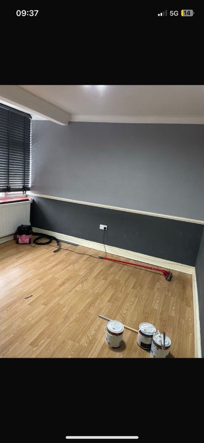 Ground Floor Large Room available Main Photo