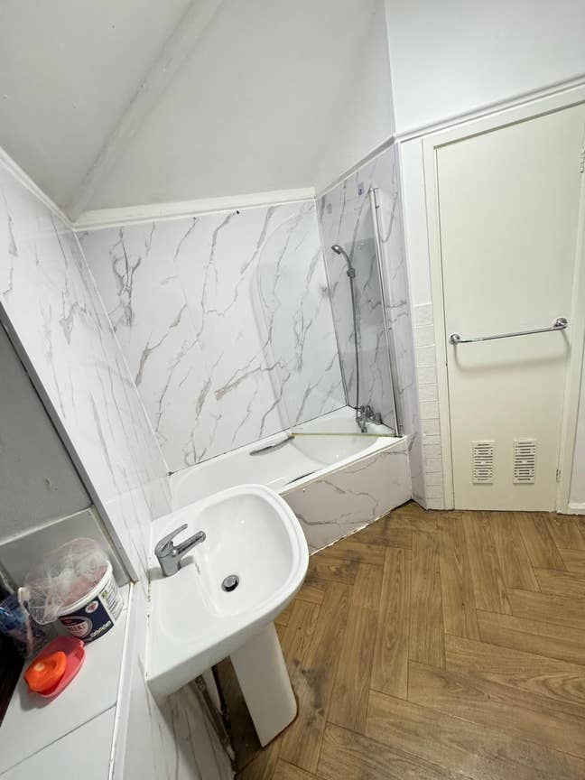Double Room to Rent Main Photo