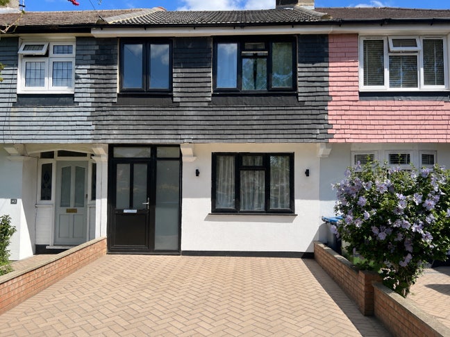 Property Available To Rent  Main Photo