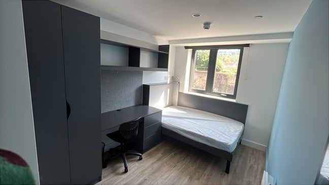 Hollis Wharf Ensuite - Bills Included 245pw Main Photo