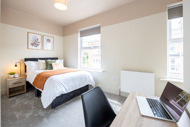 Premium Stylish Double with En-Suite Main Photo
