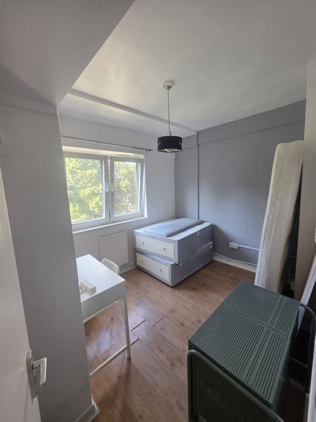 &pound;950/mo Inc. Bills -  Single Room in Islington Main Photo