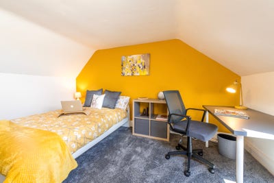 **Really Friendly*Renovated*Avonmouth** Main Photo