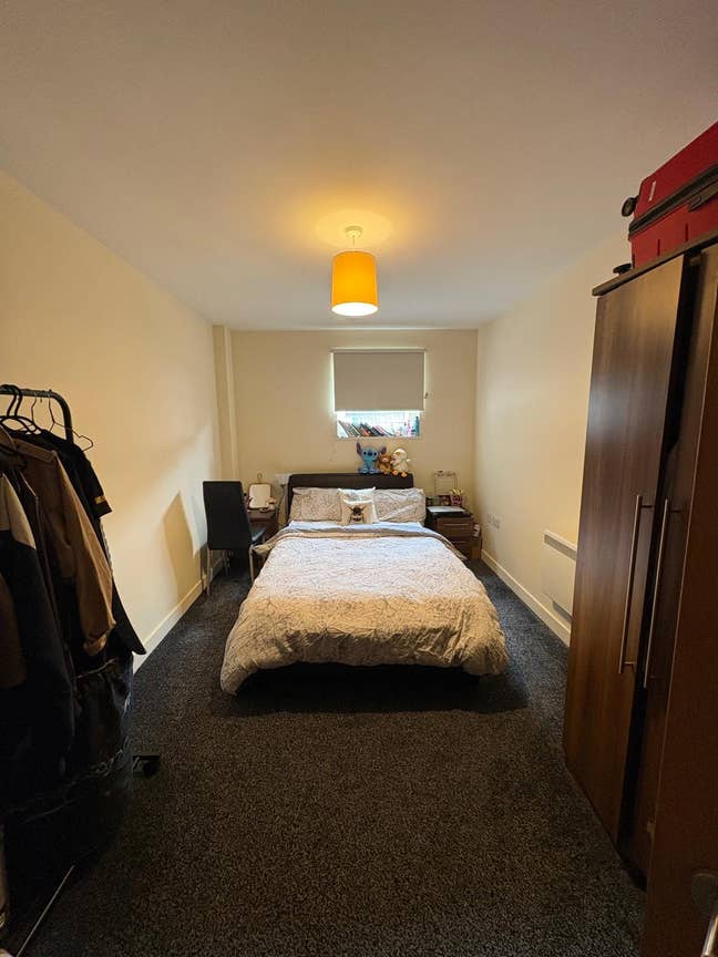 Chill M16 Double Room | Garage Parking Main Photo