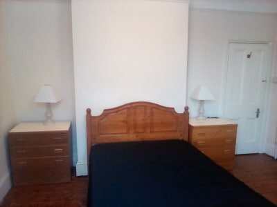 Double room in excellent location Main Photo