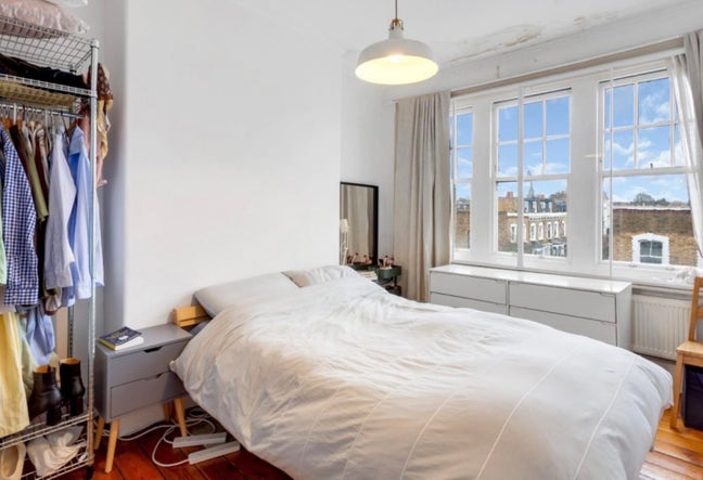 Double Room - Newington Green Main Photo