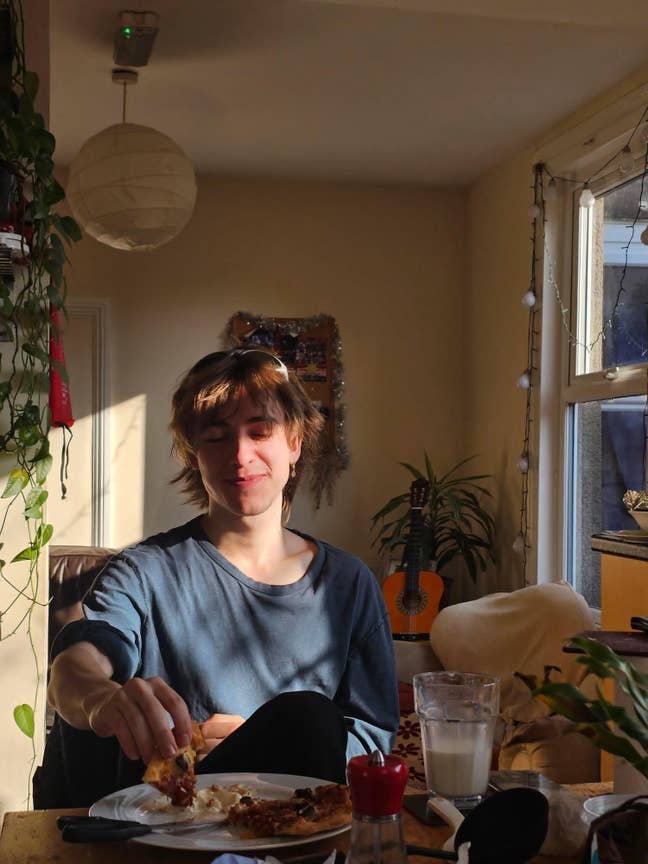 Part time postgrad student / professional  Main Photo