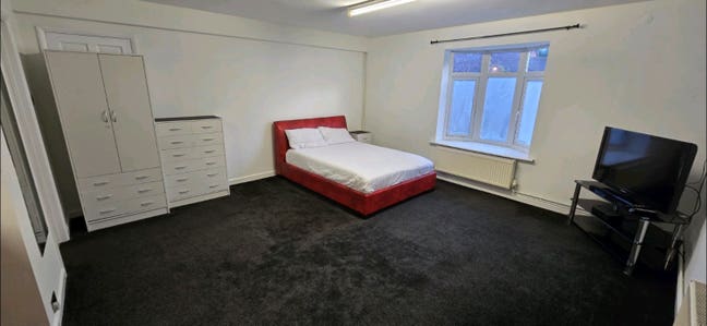 Spacious Self-Contained Studio Annex Main Photo