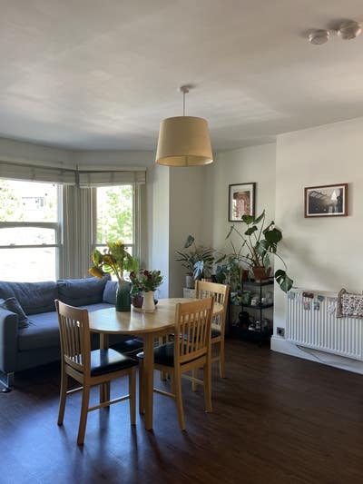 Room Available in House Share on Oak Road in a two Main Photo