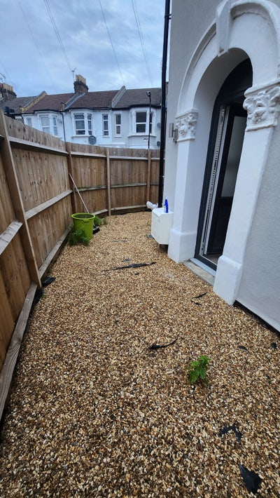 Spacious double room in Leyton 4-bed flat Main Photo