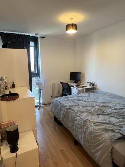 Ensuite, Bills Included with Gym near Canary Wharf Main Photo