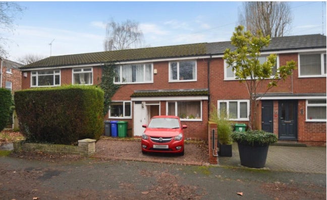 Double Room Available - 3-Bed House in Didsbury 🏡 Main Photo