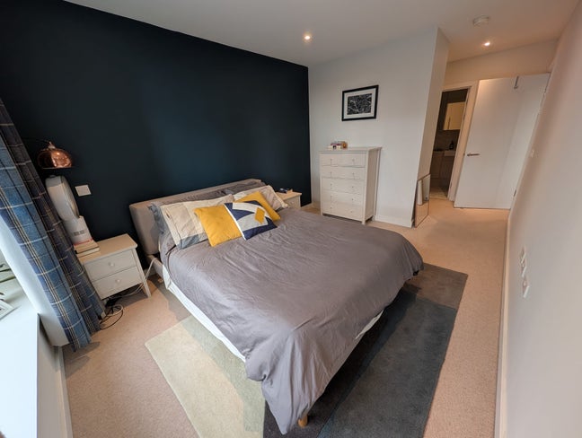 Double en-suite, 2bed/2bath, Elephant Park Main Photo