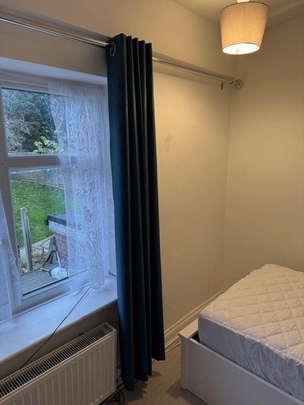 Single room for rent Main Photo