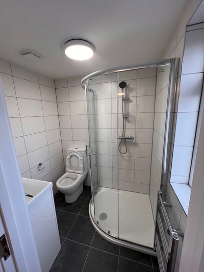 En-suite Double Room  Main Photo