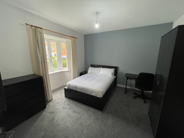 Spacious Double Room Great Ashby | Bills Included Main Photo