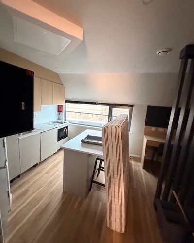 Urgent - Premium Studio Tenancy - YO10 4at  Main Photo