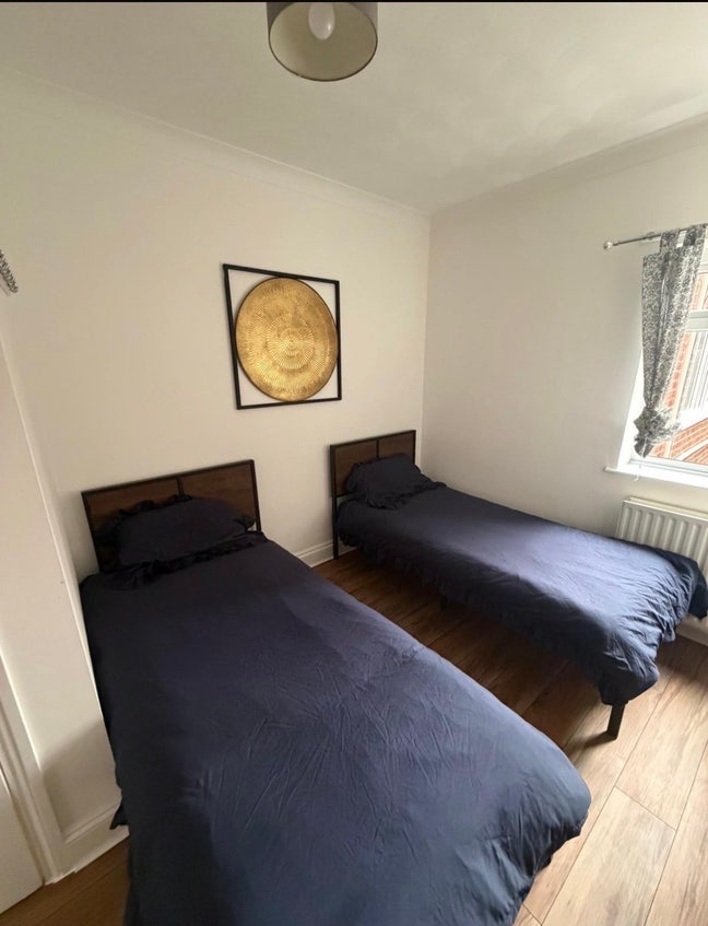 1 beautiful room for rent in Southampton Main Photo
