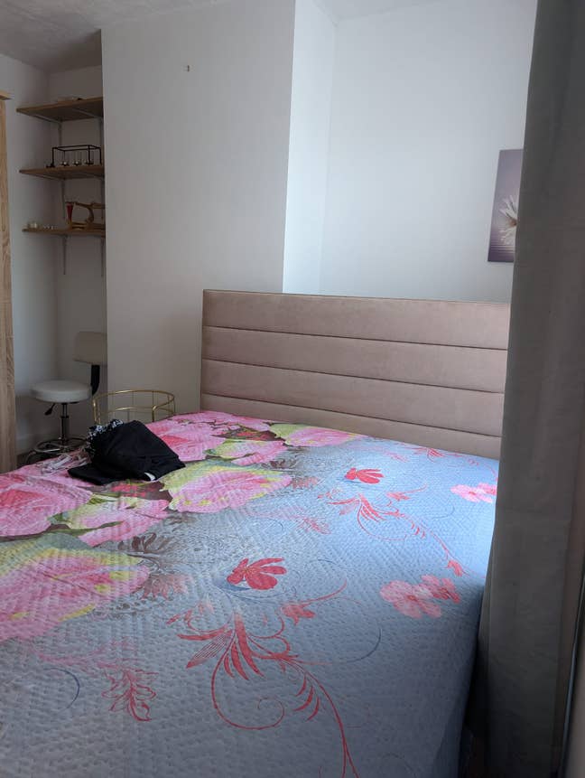  2-Bed  House  with  Box  Room  for  Rent  in  RG1  Main Photo